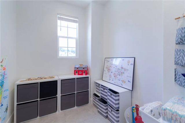 4129 Adishian Way, Corona, CA 92883