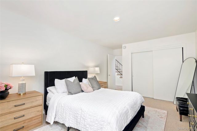 24 N Quarter Road, Westhampton, NY 11977