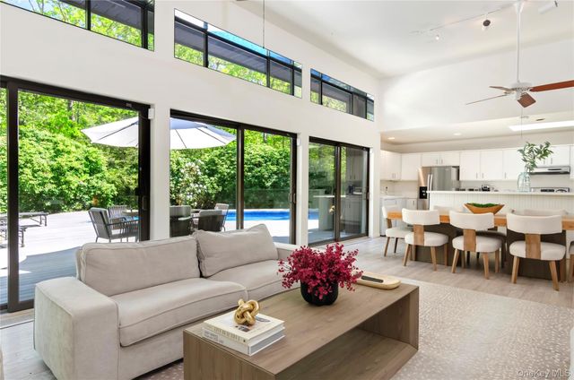 24 N Quarter Road, Westhampton, NY 11977