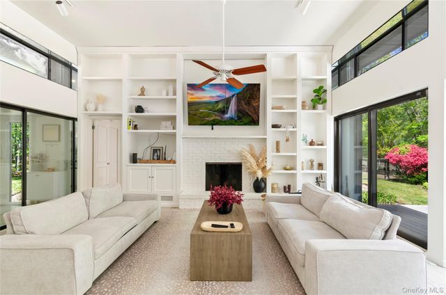 24 N Quarter Road, Westhampton, NY 11977