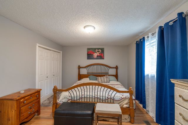 8524 N Hill N Dale St, Spokane, WA 99208