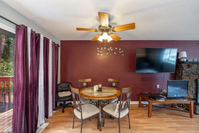 8524 N Hill N Dale St, Spokane, WA 99208