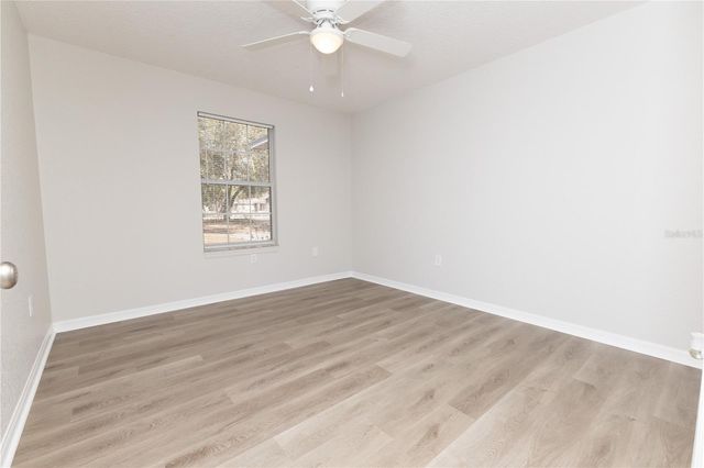 4438 CALAMONDIN STREET, Lady Lake, FL 32159