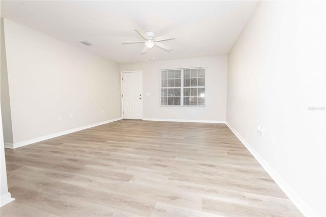 4438 CALAMONDIN STREET, Lady Lake, FL 32159