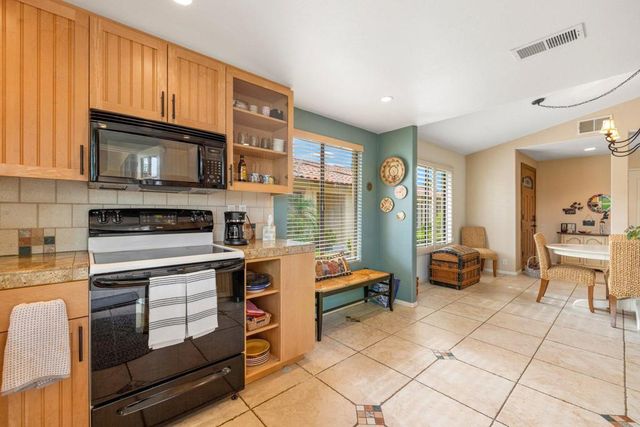 414 S Sierra Madre, Palm Desert, CA 92260