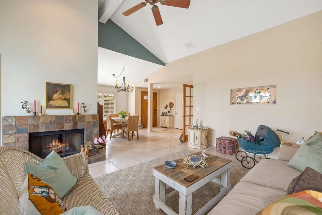 Image 16 of property listing at 414 S Sierra Madre S, Palm Desert, CA 92260