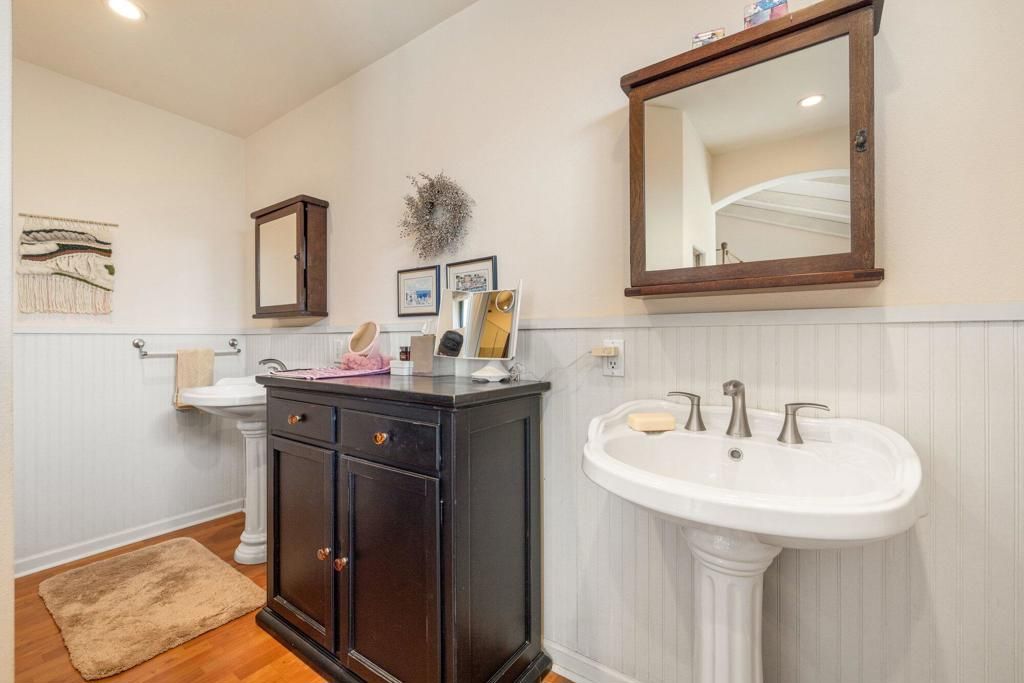 Image 29 of property listing at 414 S Sierra Madre S, Palm Desert, CA 92260