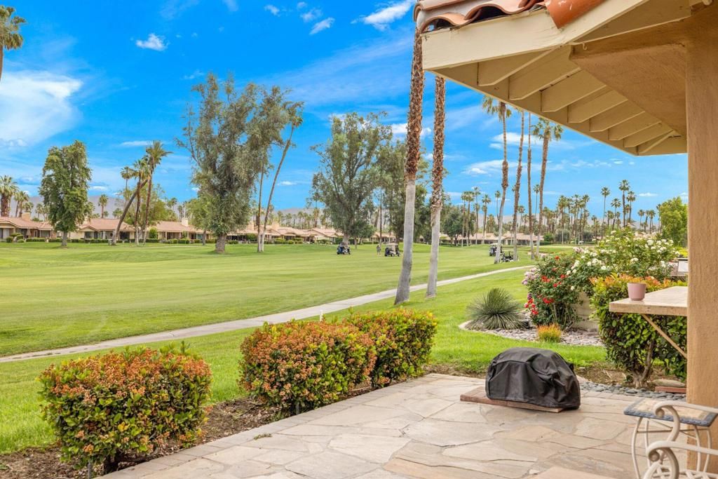 Image 33 of property listing at 414 S Sierra Madre S, Palm Desert, CA 92260