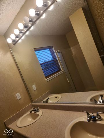 4058 Candy Apple, Indianapolis, IN 46235