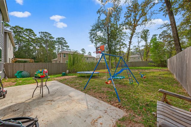 804 Pearl River Drive, Conroe, TX 77316