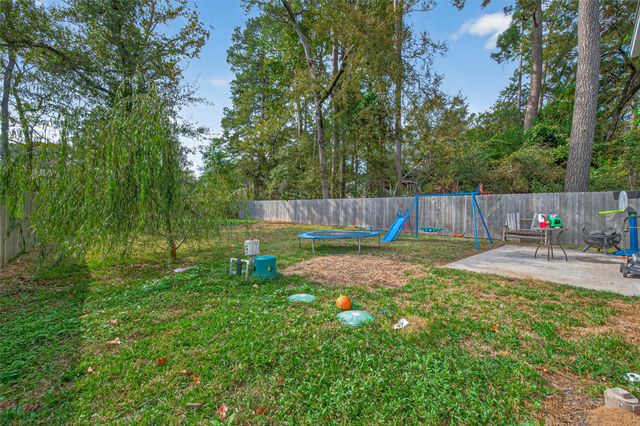 804 Pearl River Drive, Conroe, TX 77316