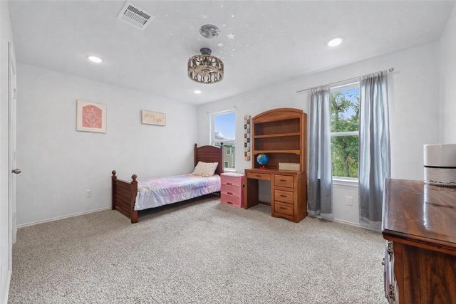 804 Pearl River Drive, Conroe, TX 77316