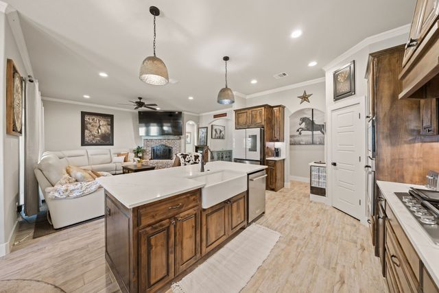 408 Herb Stephens Jr Way, Springtown, TX 76082