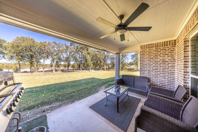 408 Herb Stephens Jr Way, Springtown, TX 76082