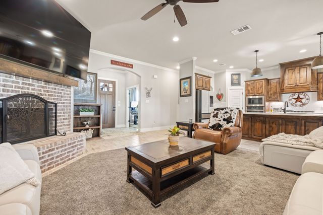 408 Herb Stephens Jr Way, Springtown, TX 76082