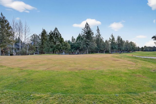 1993 Osprey Drive, Redmond, OR 97756