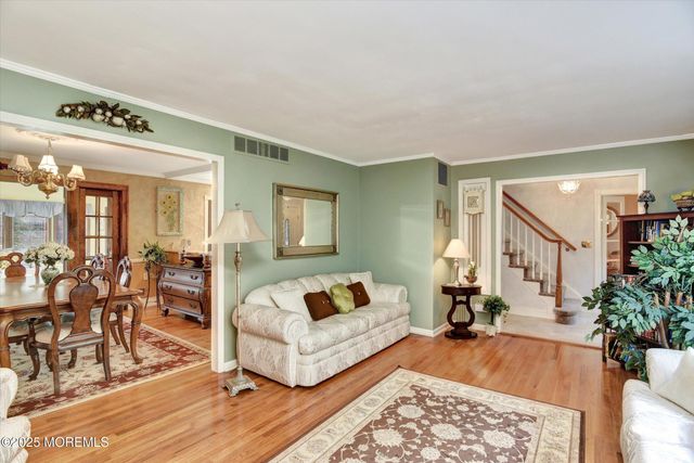 19 Emma Place, Eatontown, NJ 07724