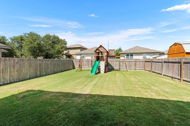 128 Dunlin LN, Leander, TX 78641