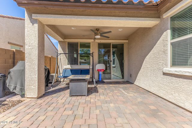 10043 W ROBIN Lane, Peoria, AZ 85383