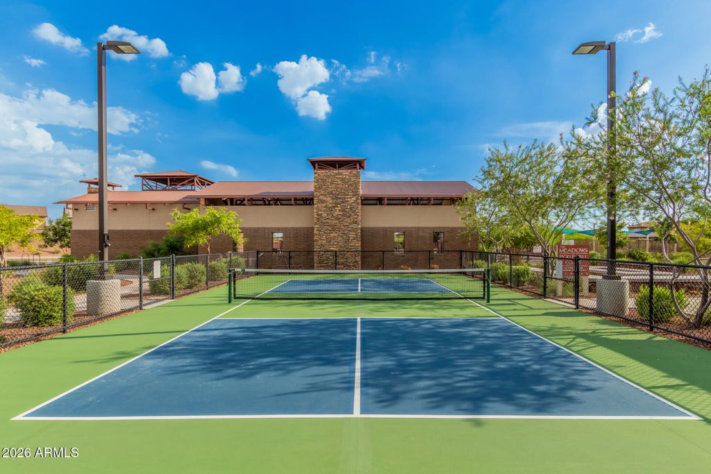 Image 30 of property listing at 10043 W ROBIN Lane, Peoria, AZ 85383