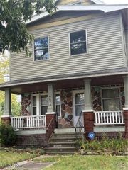 9624 lamontier, Cleveland, OH 44104