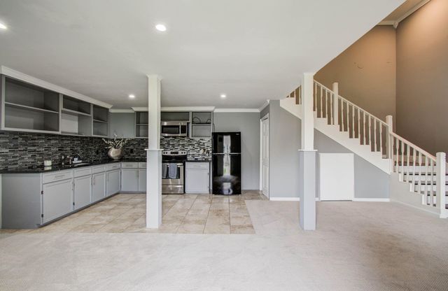 2516 Vaughn Street, Houston, TX 77093