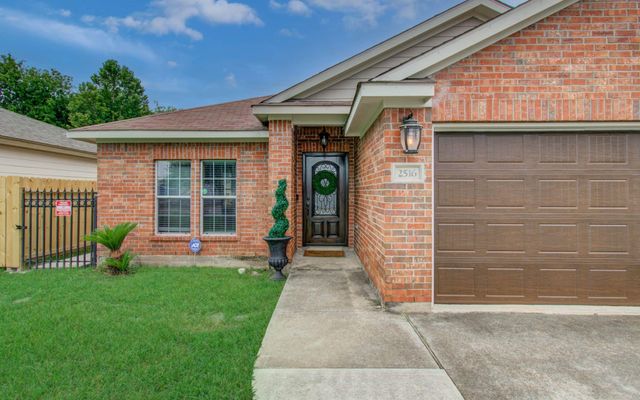 2516 Vaughn Street, Houston, TX 77093