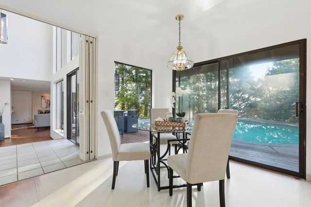 100 Rizal Drive, Hillsborough, CA 94010