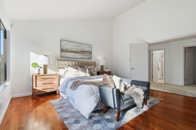 100 Rizal Drive, Hillsborough, CA 94010