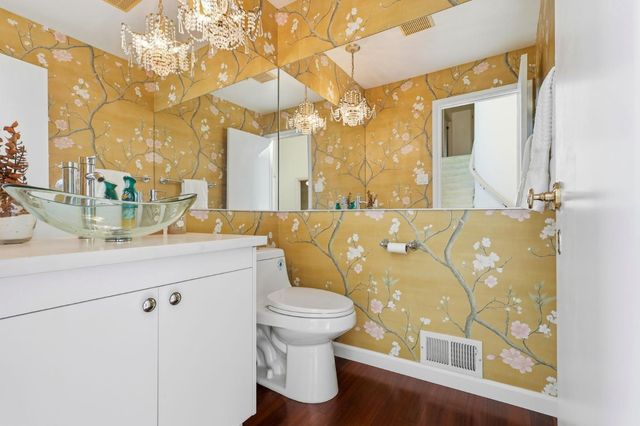 100 Rizal Drive, Hillsborough, CA 94010