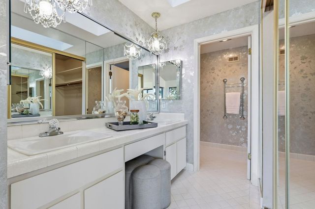 100 Rizal Drive, Hillsborough, CA 94010