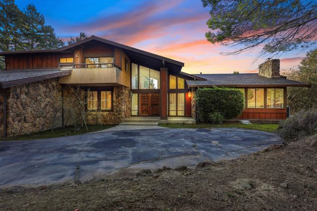 100 Rizal Drive, Hillsborough, CA 94010