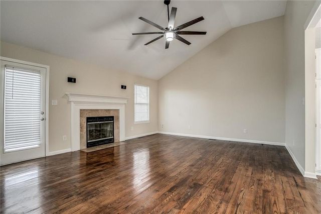 1816 SE 7th Street, Lee's Summit, MO 64063