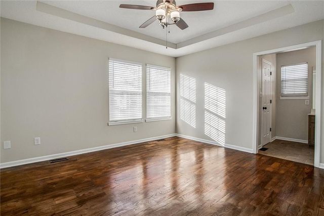 1816 SE 7th Street, Lee's Summit, MO 64063