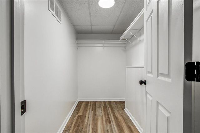 1816 SE 7th Street, Lee's Summit, MO 64063