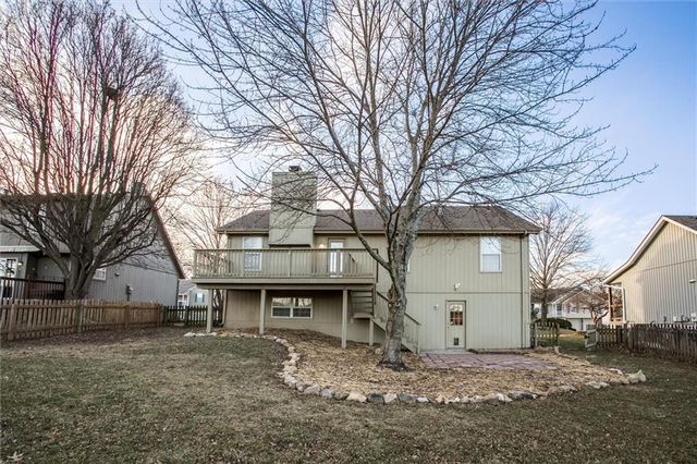1816 SE 7th Street, Lee's Summit, MO 64063