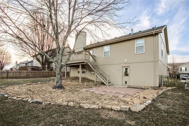 1816 SE 7th Street, Lee's Summit, MO 64063