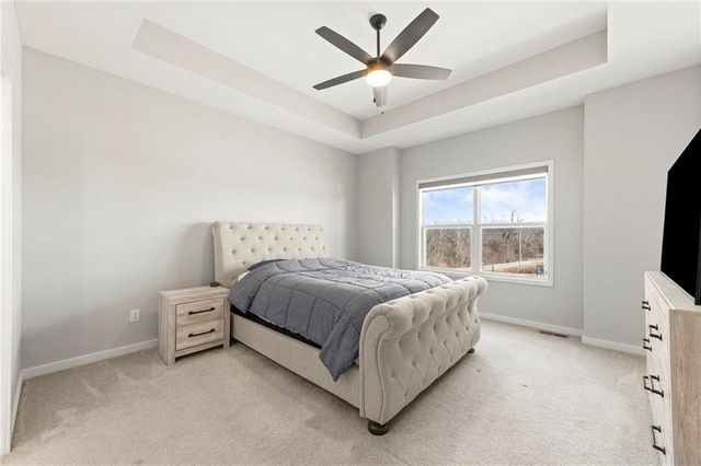 5013 N 145th Street, Basehor, KS 66007