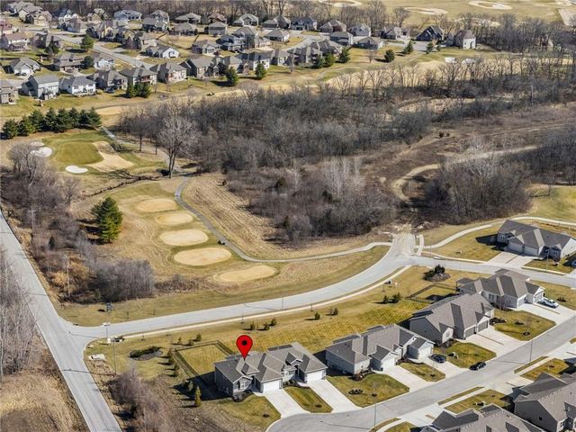 5013 N 145th Street, Basehor, KS 66007