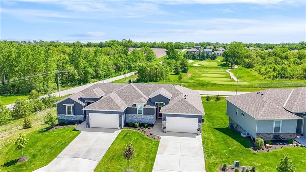 5013 N 145th Street, Basehor, KS 66007