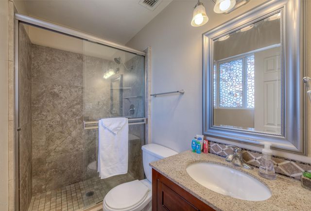 8031 E Oak Street, Scottsdale, AZ 85257