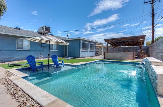 8031 E Oak Street, Scottsdale, AZ 85257