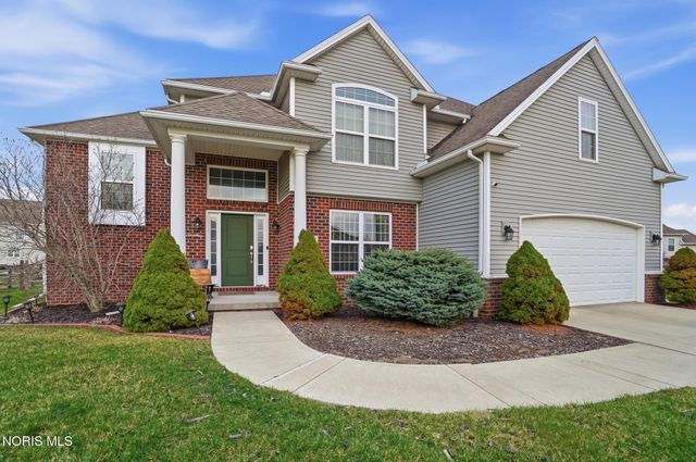 3307 Sterlingwood Lane, Perrysburg, OH 43551
