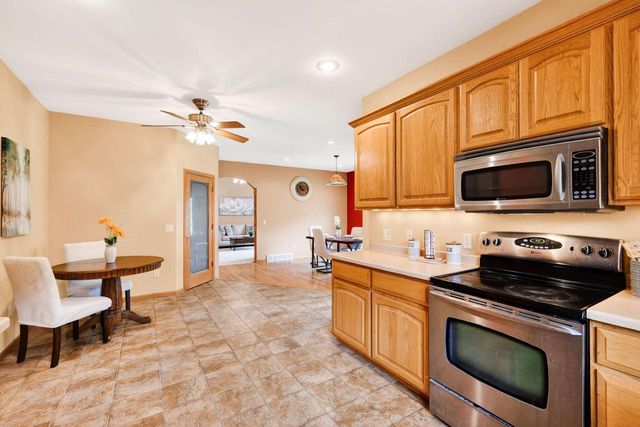 N7351 Ptarmigan DRIVE, Pardeeville, WI 53954