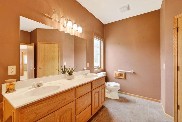 N7351 Ptarmigan DRIVE, Pardeeville, WI 53954
