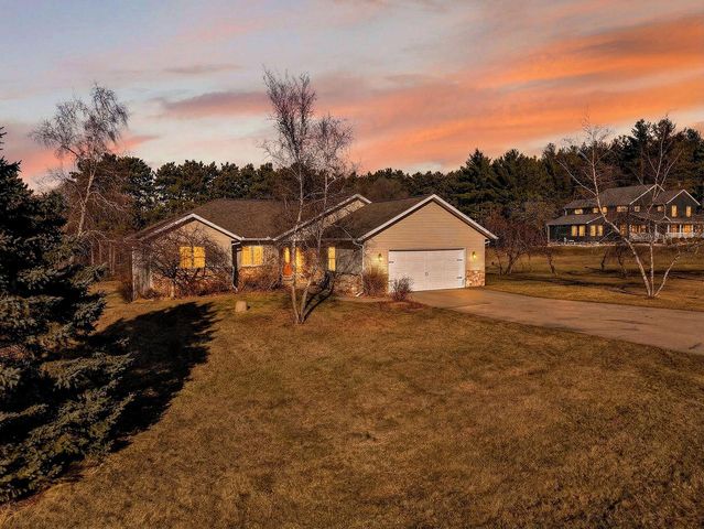N7351 Ptarmigan DRIVE, Pardeeville, WI 53954