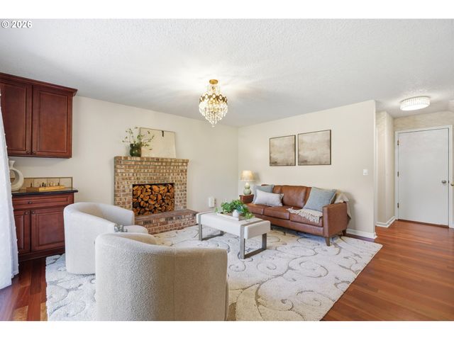 16107 Nw PAISLEY Dr, Beaverton, OR 97006