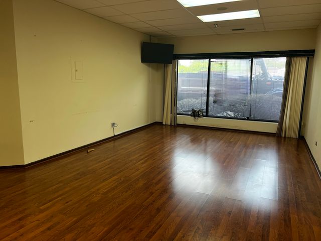 9944 S ROBERTS Road 107, Palos Hills, IL 60465