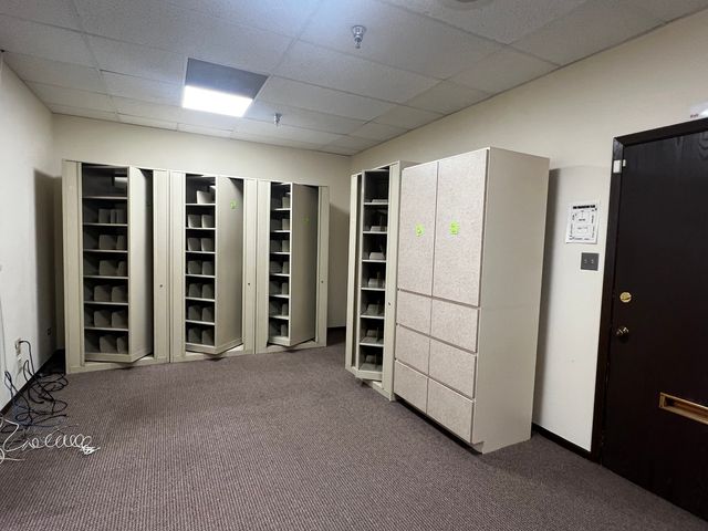 9944 S ROBERTS Road 107, Palos Hills, IL 60465