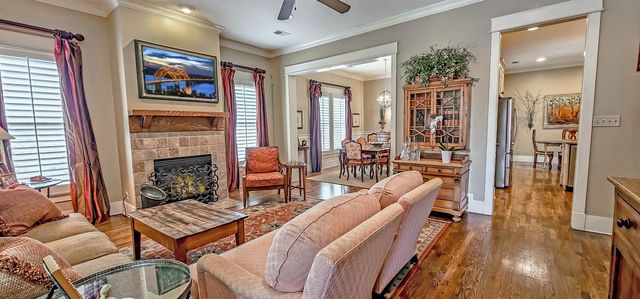 1784 PENSHURST DR, Collierville, TN 38017